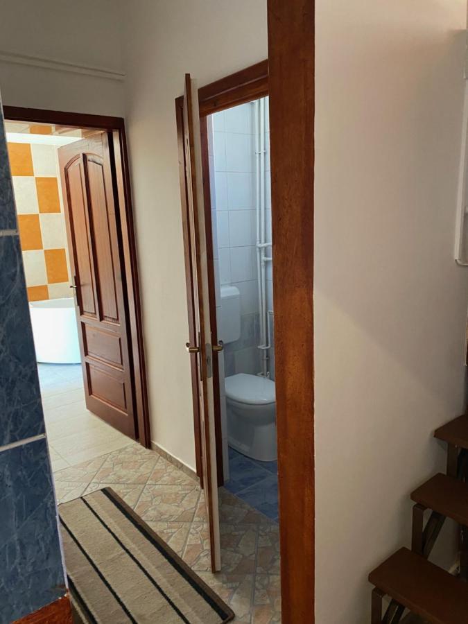 House Damado Deluxe Villa Otteveny ภายนอก รูปภาพ